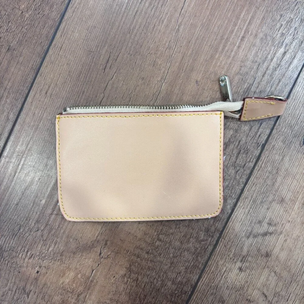 Louis Vuitton Interior Leather Key Pouch Holder Zipper 3.5